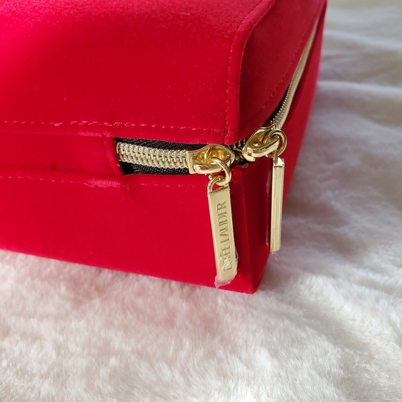 Estee Lauder make up bag - Picture 2 of 6